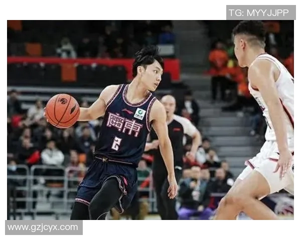 南京篮球队阵地战体系的战术解析与实战应用探讨